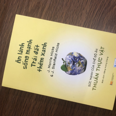 Combo sách dinh dưỡng hiện đại: Bí mật dinh dưỡng + Ăn lành sống mạnh (Tái bản)