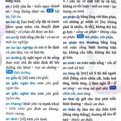 Từ Điển Tiếng Việt Thông Dụng (Bìa Đỏ)