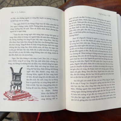 (Bìa cứng) LĂNG GIA LONG - Ấn phẩm thứ hai thuộc bộ sách “Huế kỳ bí”-  Léopold Cadière – MaiHaBooks – NXB Khoa Học Xã Hội
