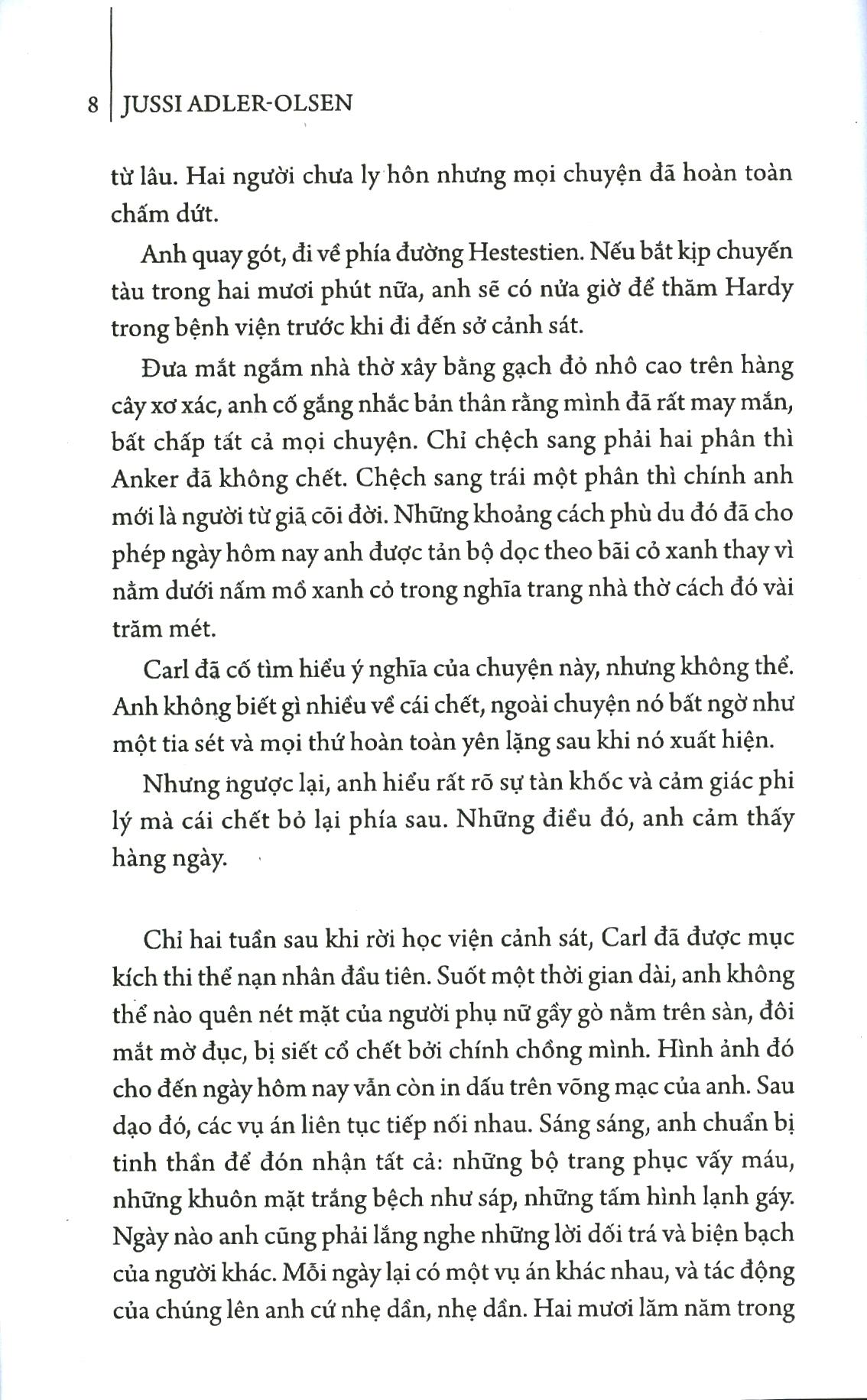 Cô Gái Trong Lồng