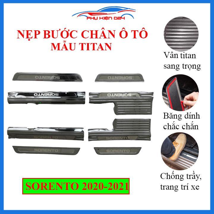 Bộ ốp bậc cửa trong ngoài nẹp bước chân Sorento 2020-2021 vân Titan chống trầy trang trí xe