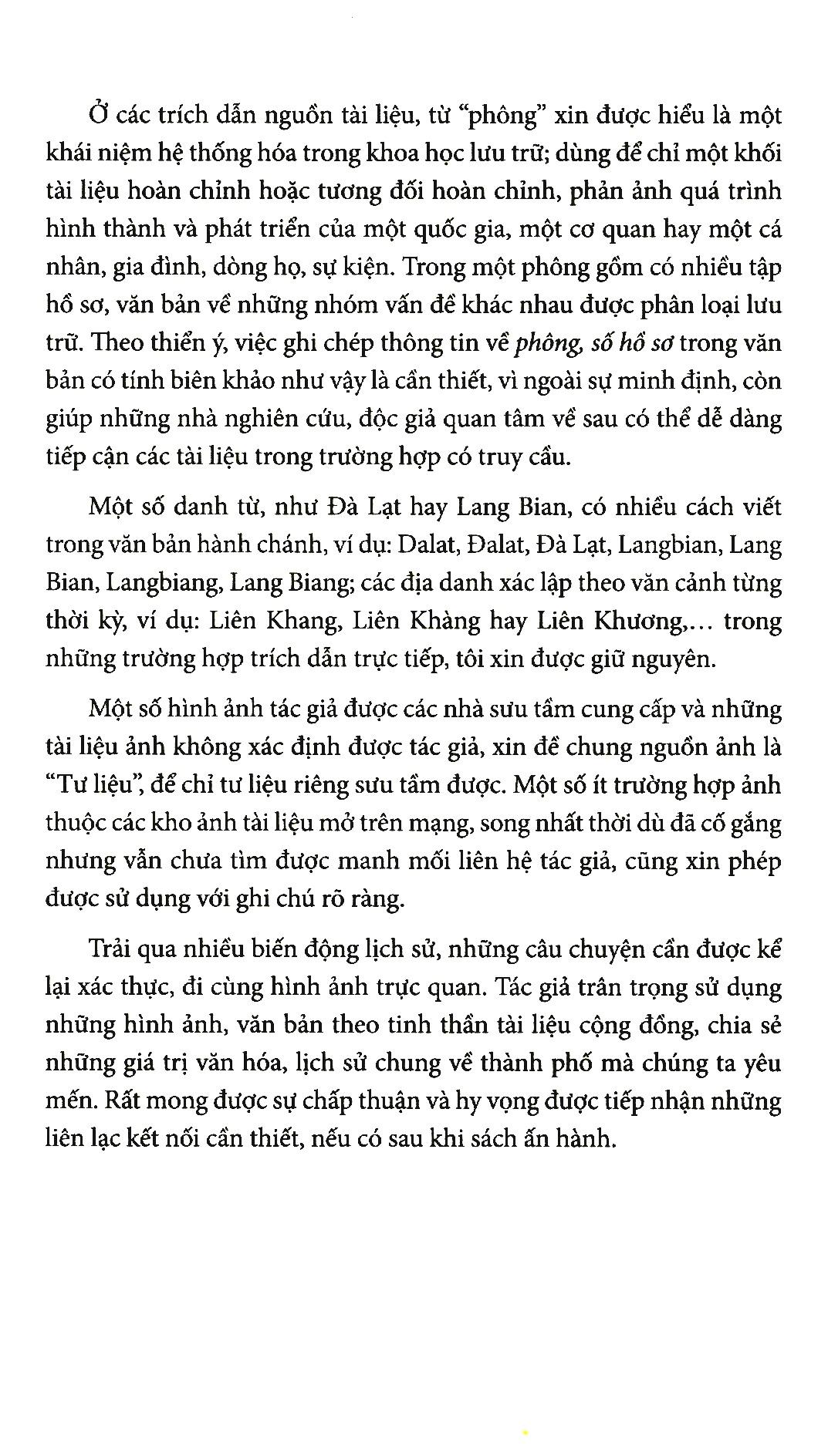 Đà Lạt Bên Dưới Sương Mù