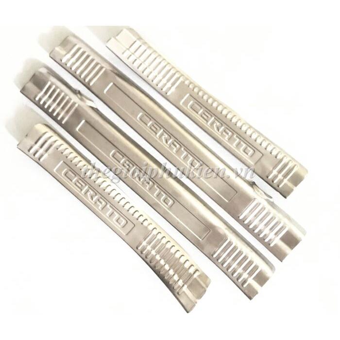 BỘ SẢN PHẨM Nẹp bước chân và ốp chống trầy cốp Kia Cerato 2016-2018 - Mẫu Inox