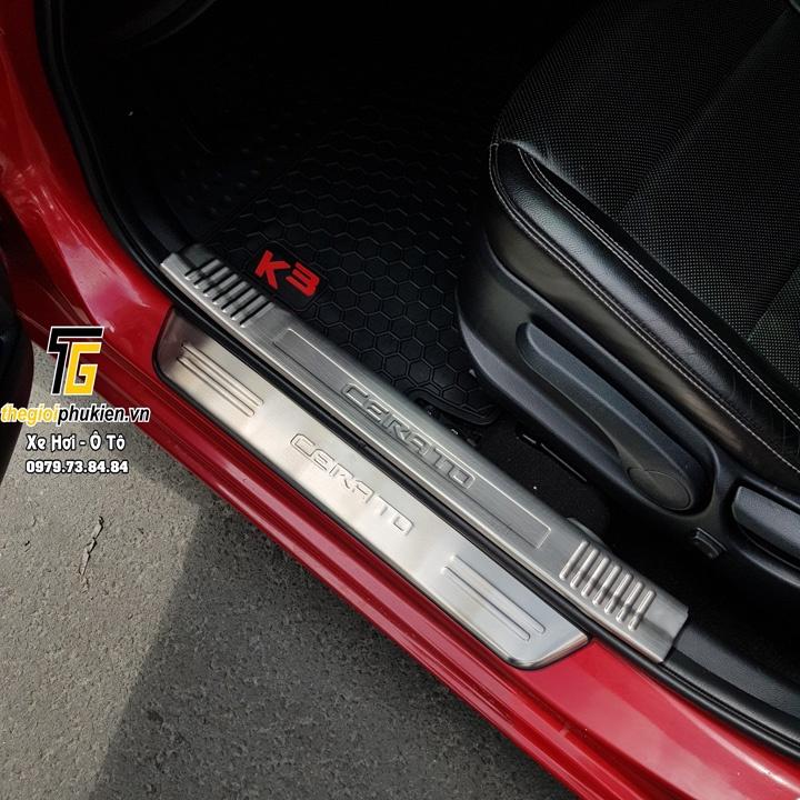 BỘ SẢN PHẨM Nẹp bước chân và ốp chống trầy cốp Kia Cerato 2016-2018 - Mẫu Inox