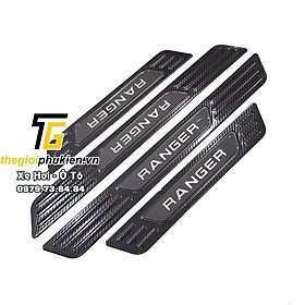 Bộ Ốp bậc cửa, Nẹp bước chân dành cho Ford Ranger vân Carbon
