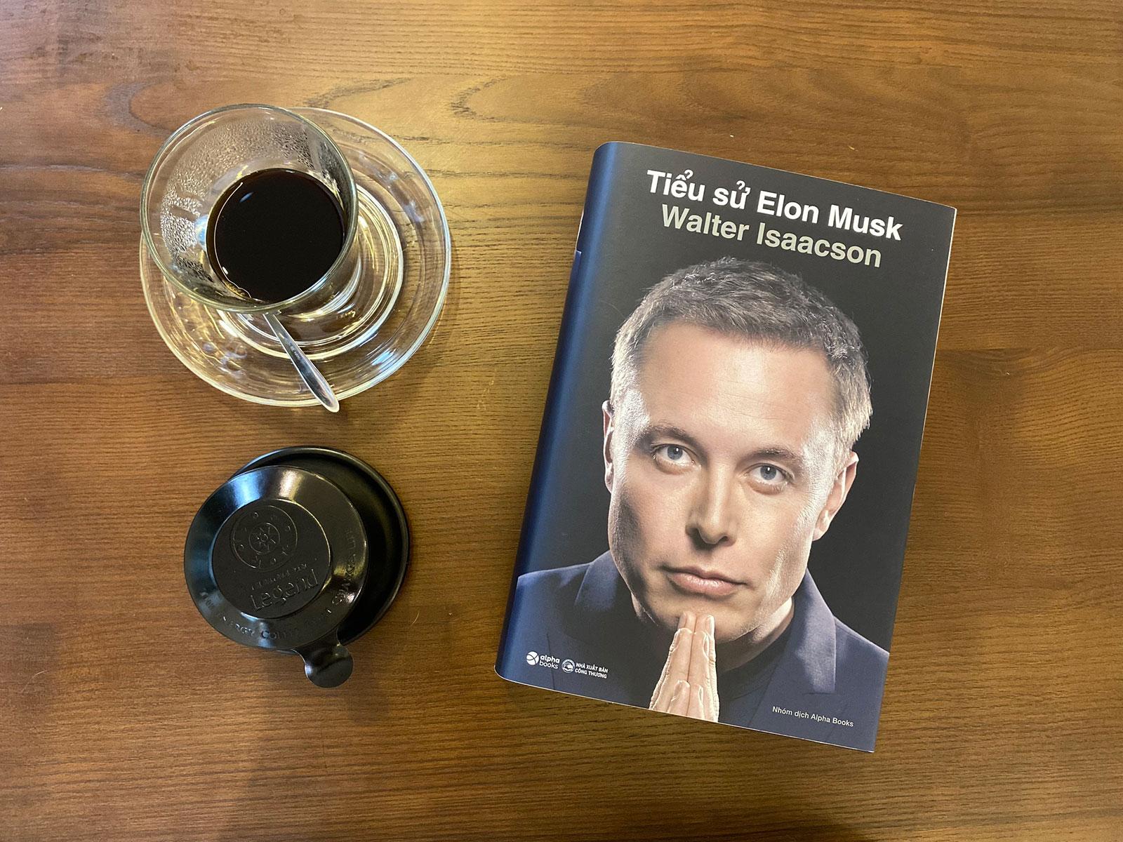 Tiểu Sử Elon Musk - Bìa Cứng