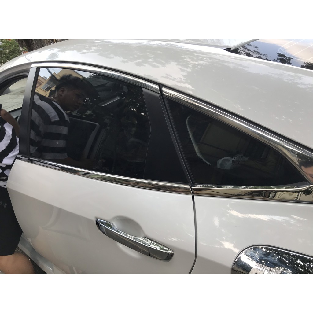 Nẹp viền chân kính, cong kính xe Honda Civic đời 2016 - 2021 Mẫu inox 304 cao cấp