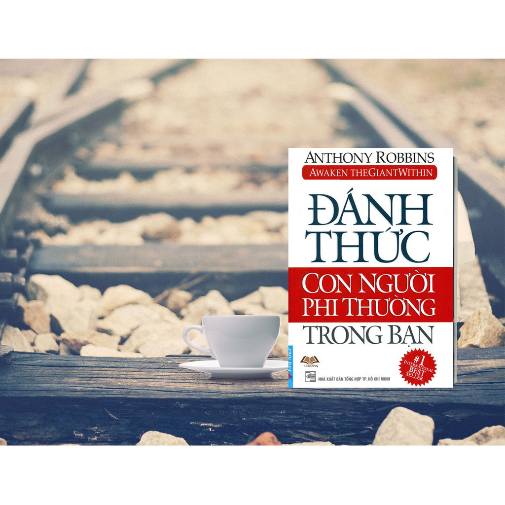Sách Đánh Thức Con Người Phi Thường Trong Bạn (Bìa mềm) - First News