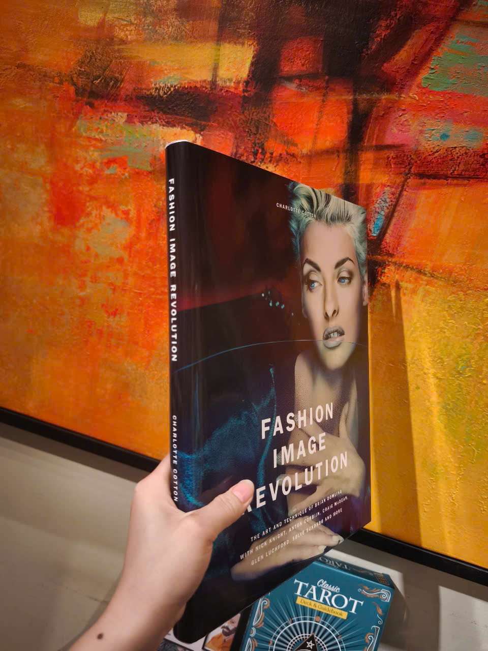 Sách - Fashion Image Revolution: The Art and Technique of Brian Dowling by Charlotte Cotton