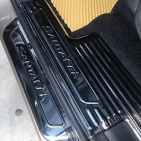 Ốp bậc cửa, nẹp bước chân trong, ngoài cho xe Hyundai Santafe 2014-2018 Titan cao cấp