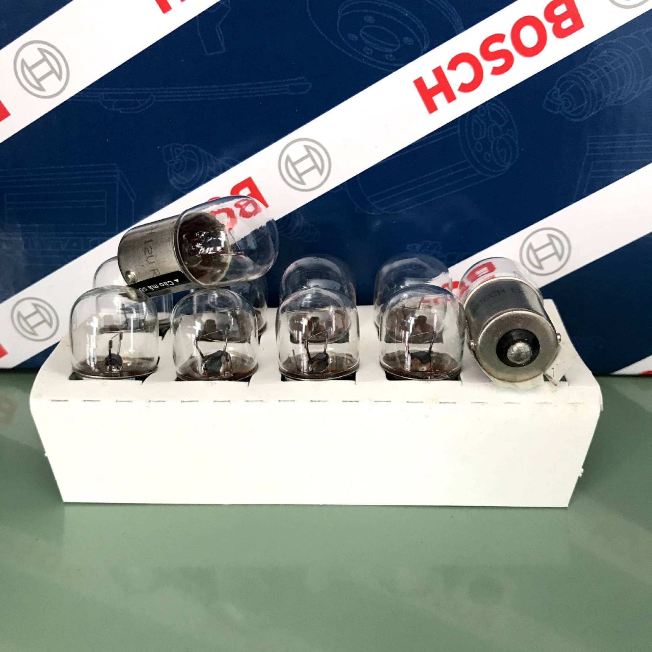Bóng Đèn Bosch R5W 12V 5W (Hộp 10 Bóng)