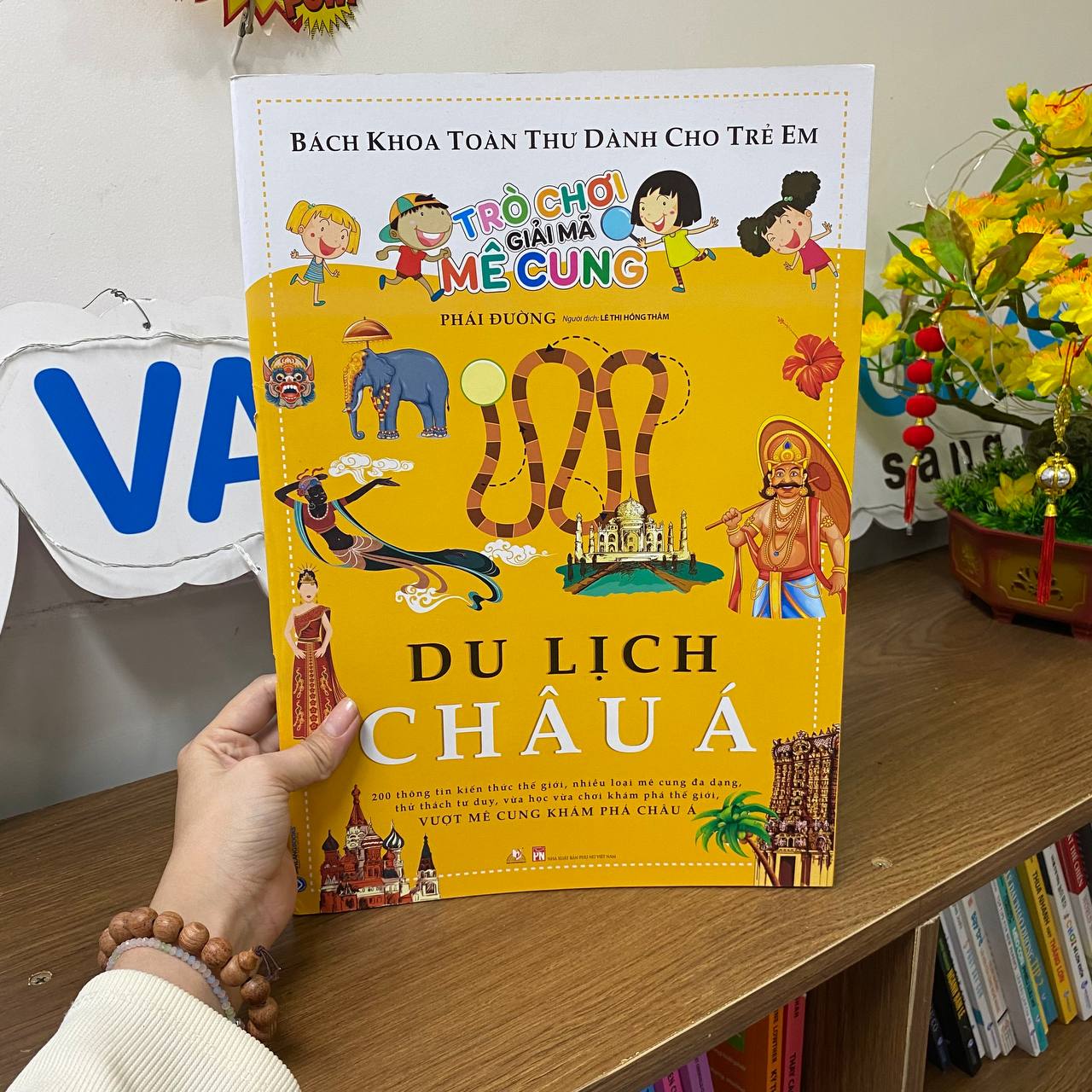 Trò Chơi Giải Mã Mê Cung - Du Lịch Châu Á