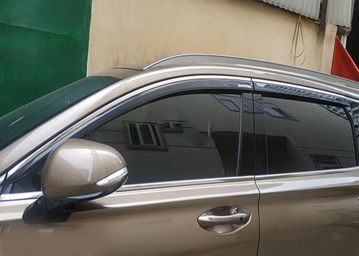 Bộ vè che mưa chỉ mạ Crom cao cấp dành cho xe Hyundai Santafe 2019