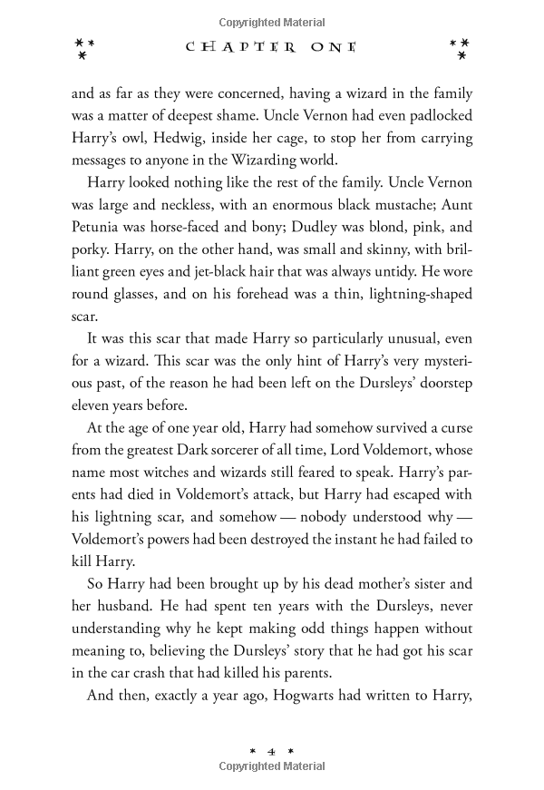 Harry Potter And The Chamber Of Secrets (Harry Potter và Phòng chứa bí mật) (English Book)