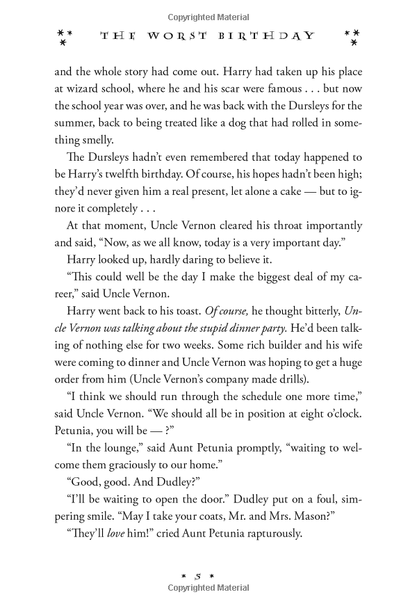 Harry Potter And The Chamber Of Secrets (Harry Potter và Phòng chứa bí mật) (English Book)