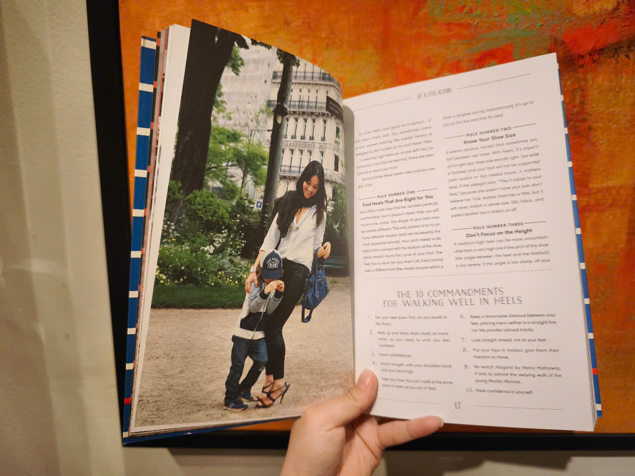 Sách - Paris Street Style: Shoes by Isabelle Thomas , Frédérique Veysset - Fashion in English