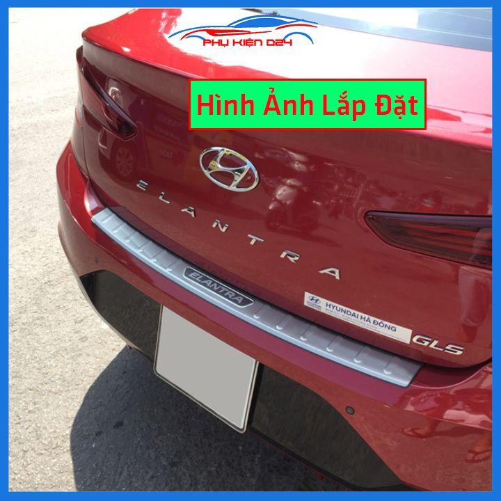 Ốp chống trầy cốp Elantra 2019-2020-2021 inox sáng bóng bảo vệ xe chống va đập