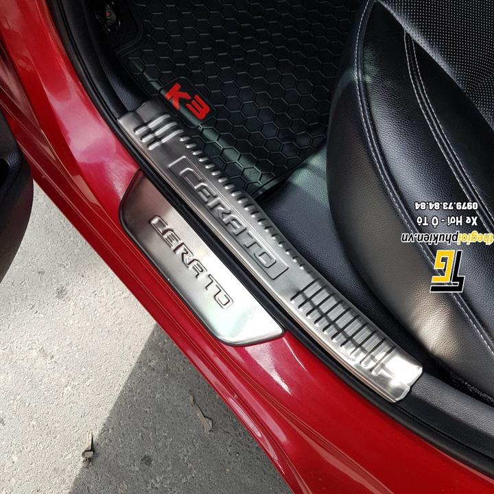 BỘ SẢN PHẨM Nẹp bước chân và ốp chống trầy cốp Kia Cerato 2016-2018 - Mẫu Inox