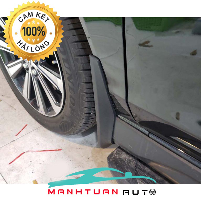 Bộ 4 tấm chắn bùn bánh xe Toyota Avanza 2022 - 2023 - hàng nhựa dẻo cao cấp ( Kèm ốc vít )