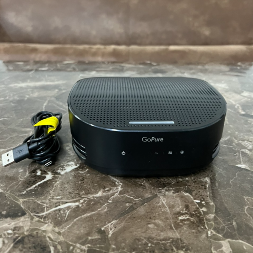Máy khử mùi, lọc không khí trên xe ô tô Philips GP5301 - Cảm biến chất lượng không khí: 3 màu AQI - HÀNG NHẬP KHẨU