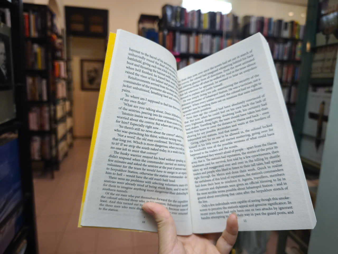 Sách - Metro 2034: Volume 2: The novels that inspired the bestselling games by Dmitry Glukhovsky - Science Fiction /Fiction in English