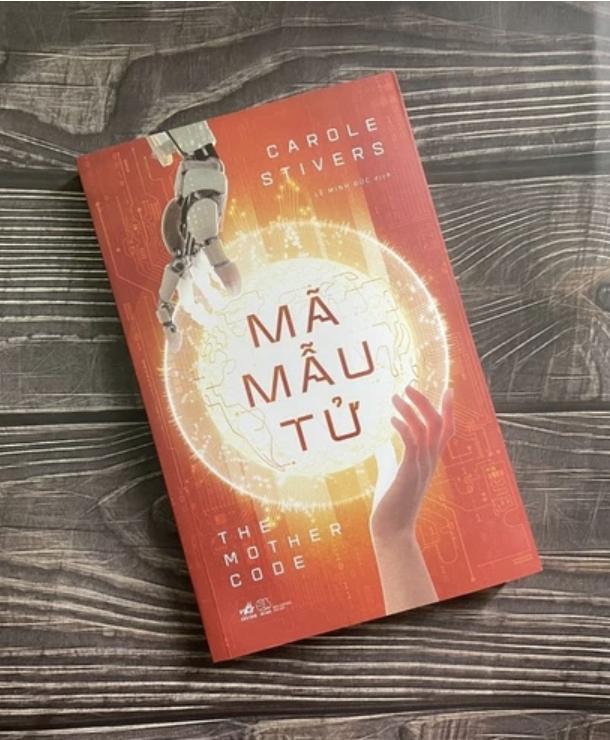 Sách - Mã mẫu tử (The Mother Code) (Nhã Nam HCM)