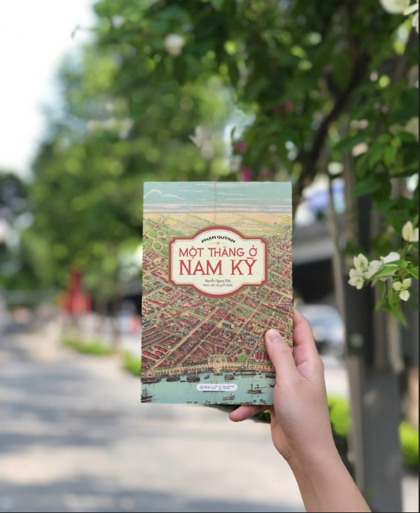 Sách - Một Tháng Ở Nam Kỳ