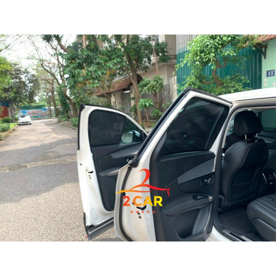 Rèm che nắng xe Toyota Veloz 2022, có hít nam châm, chuẩn khít theo xe