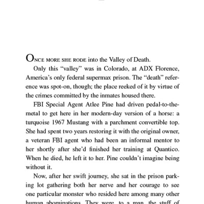 A Minute To Midnight (An Atlee Pine Thriller, 2)