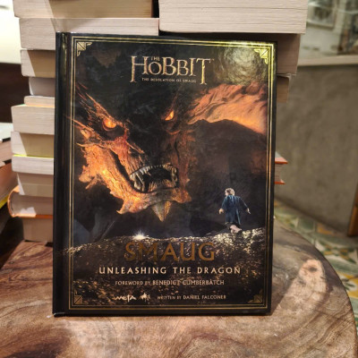 Sách - Smaug: Unleashing the Dragon (The Hobbit: the Desolation of Smaug) by Daniel Falconer