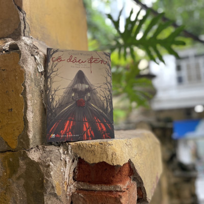 Cô Dâu Đen (Tái Bản)