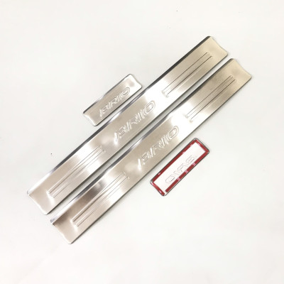 Bộ Ốp bậc cửa, Nẹp bước chân INOX dành cho xe Honda Brio