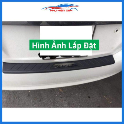 Ốp chống trầy cốp ngoài nhựa đen Attrage 2015-2016-2017-2018-2019-2020-2021-2022 chống xước trang trí xe