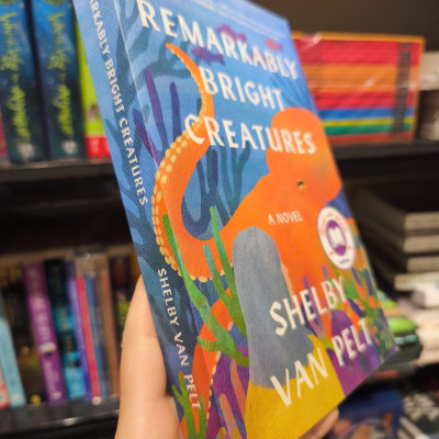 Sách - Remarkably Bright Creatures: A Novel by Shelby Van Pelt - Best of #BookTok