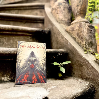 Cô Dâu Đen (Tái Bản)