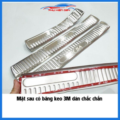 Nẹp bước chân trong INOX ô tô Vinfast Lux SA 2020-2021-2022 chống trầy bảo vệ trang trí xe
