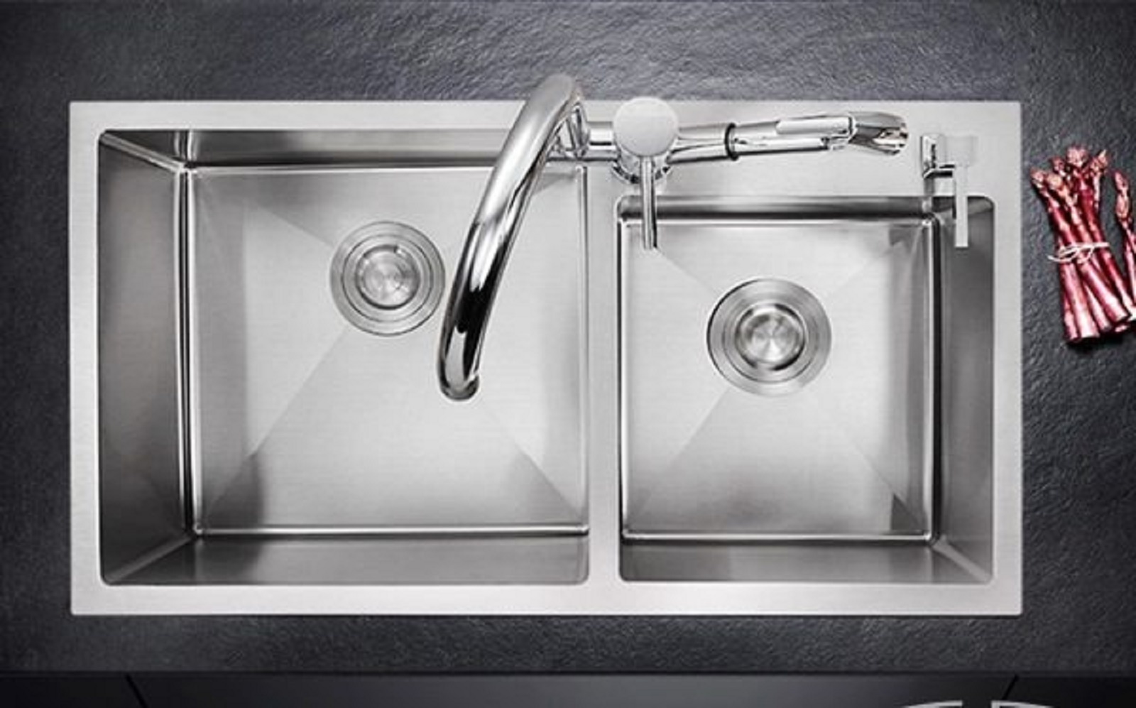 CHẬU RỬA BÁT, CHÉN INOX 2 HỐ CÂN GRBC8245L