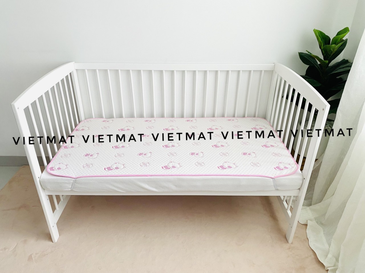 Tấm Lót Chống Thấm VIETMAT Màu Hồng (Size 70 x 100 cm)