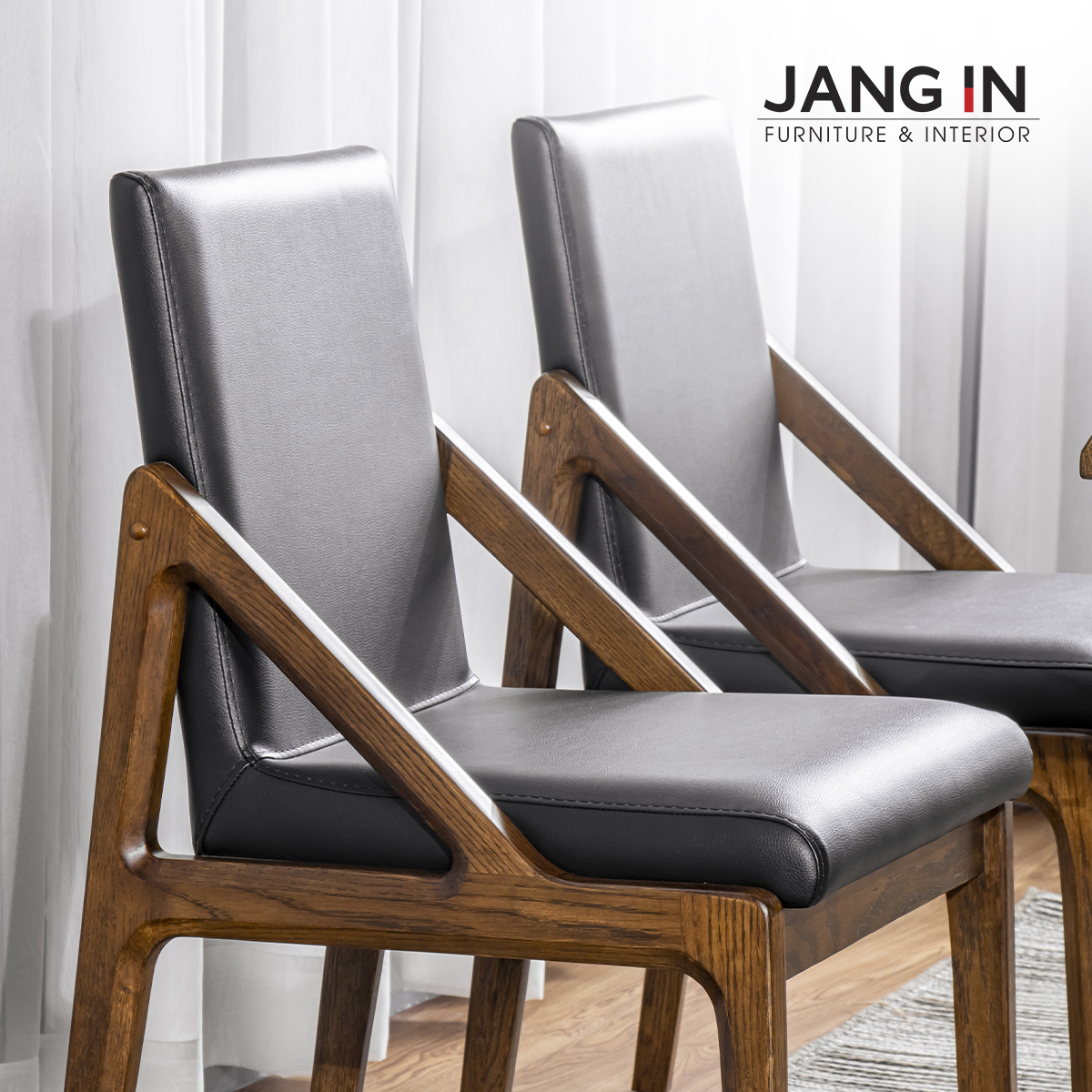 Bộ Bàn Ăn Forest 4 Chỗ Ghế 2 + Ghế Dài Jang In