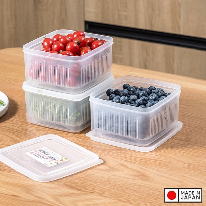 Hộp đựng thực phẩm 2 lớp đến từ Nhật Bản, thiết kế kín giúp thực phẩm tươi lâu hơn, có 2 lớp giúp rau thịt không bị úng nước