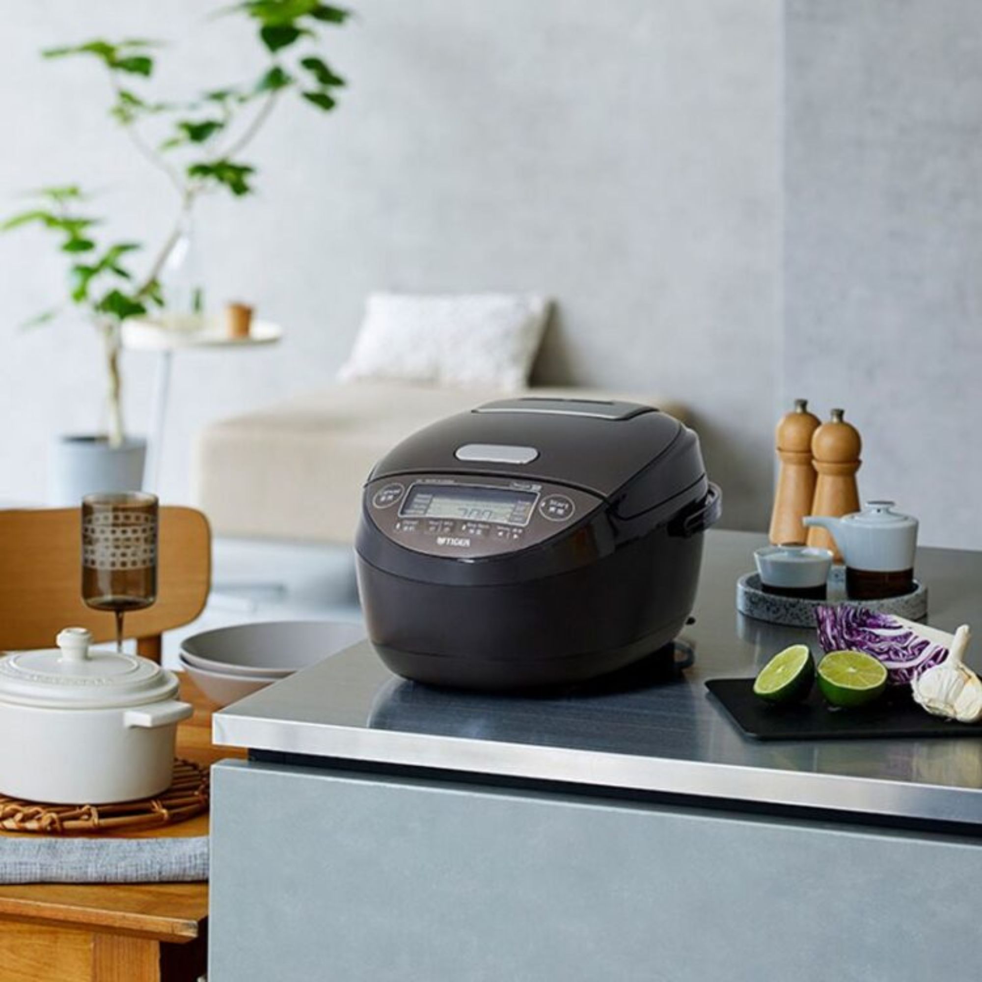 Nồi Cơm Điện Tử Cao Tần Tiger JPK-W10W 1 lít - Hàng chính hãng