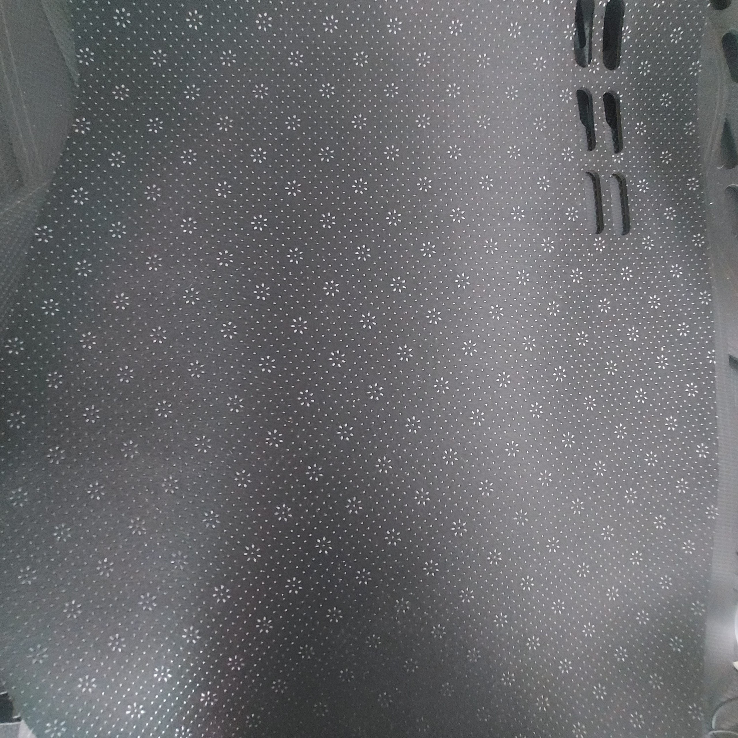 Thảm da Taplo vân Carbon Cao cấp dành cho xe Mitsubishi Xpander 2020 có khắc chữ Mitsubishi Xpander và cắt bằng máy lazer