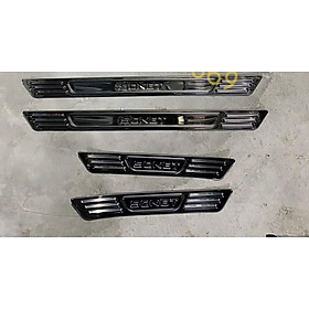 Ốp Bậc Trong Ngoài KIA SONET 2021 - 2022 - 2023 mẫu Titan cao cấp