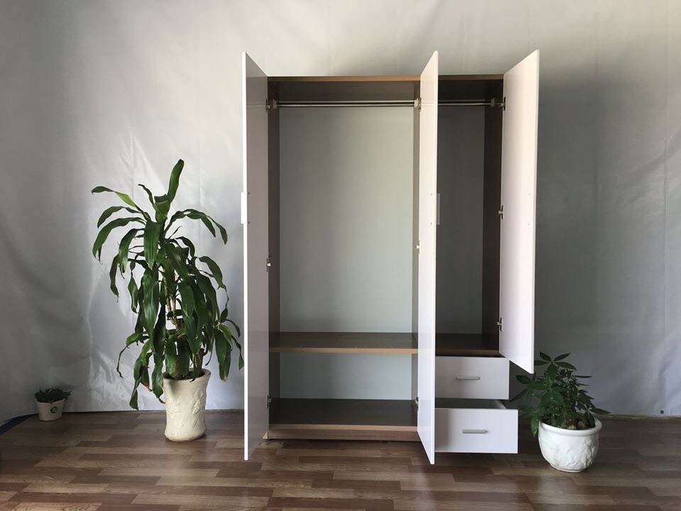 Tủ áo Juno Sofa MRC 123*185*47 cm (màu trắng)