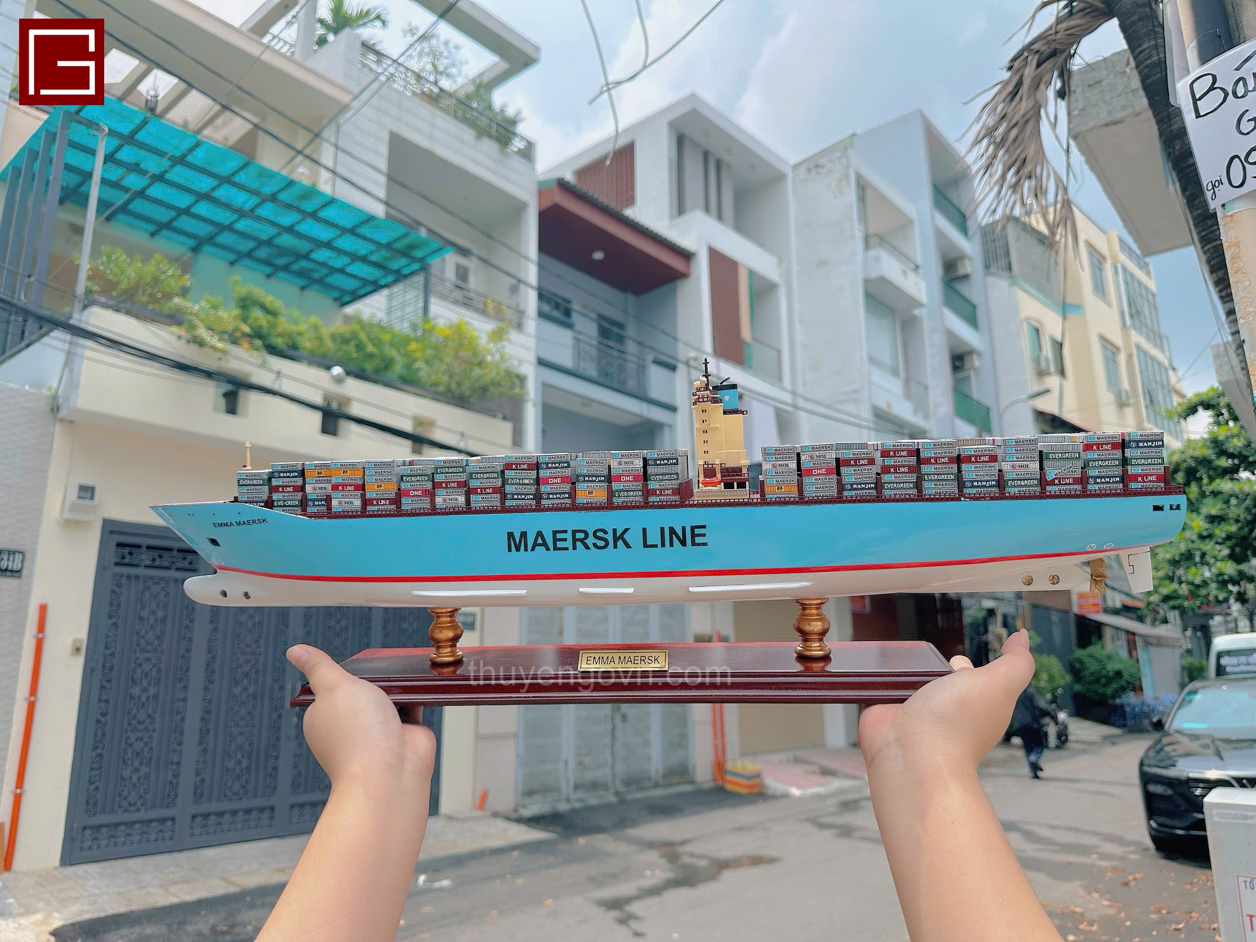 Mô Hình Thuyền Gỗ Trang Trí, tàu container, Thuyền Thương Mại EMMA MAERSK, thuyền chở hàng, hàng chính hãng
