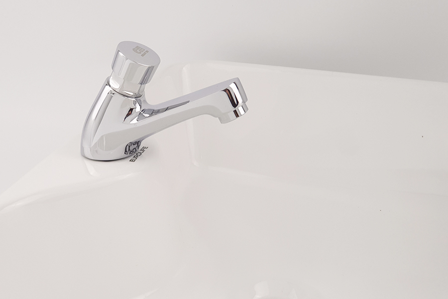 Vòi Lavabo lạnh nhấn hơi Eurolife EL-119 (Trắng bạc)