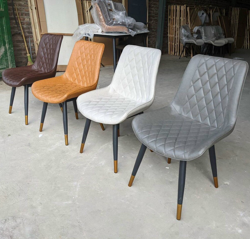 Bàn ăn mặt đá phiến ceramic nhám kết hợp ghế Loft trám