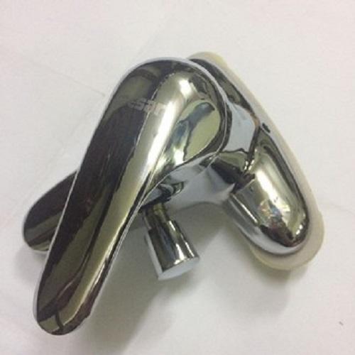 Vòi chậu rửa mặt kiêm vòi hoa sen Caesar nóng lạnh dùng chậu 3 lỗ (Vòi liền sen Caesar) bảo hành 4,5 năm