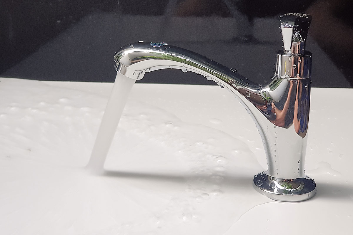 Vòi lavabo lạnh Eurolife EL-115 (Trắng bạc)