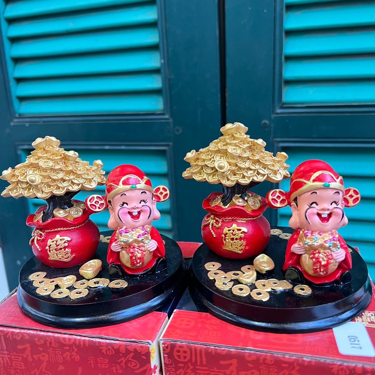 Tượng thần tài kèm hũ vàng trang trí nhà cửa nơi làm viêc Đồ trang trí Quà tặng Đồ trang trí Đồ trang trí Đồ trang trí Đồ trang trí Quà tặng